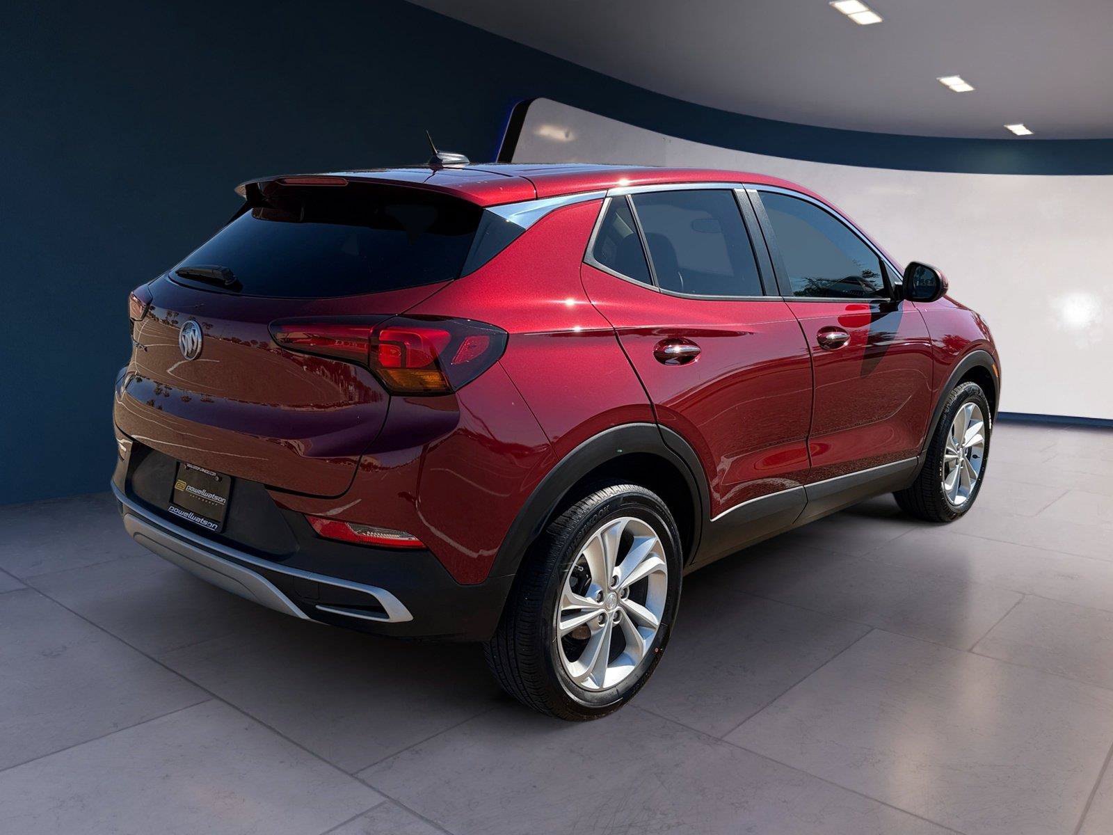 Used 2023 Buick Encore GX Preferred w/ Cold Weather Comfort Package FWD image 5