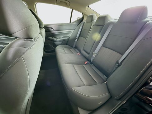 Used 2025 Nissan Altima 2.5 SV FWD image 26