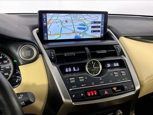 Used 2018 Lexus NX 300 FWD image 6