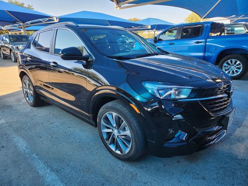 Used 2023 Buick Encore GX Select w/ Sport Touring Package FWD image 1
