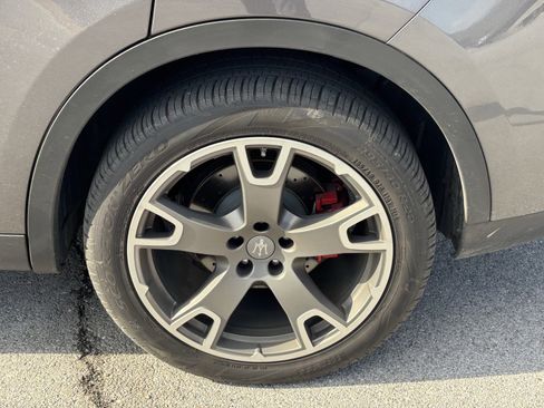 Used 2018 Maserati Levante S image 3