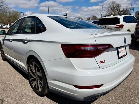 Used 2020 Volkswagen Jetta GLI FWD image 7