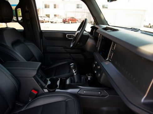 Used 2025 Ford Bronco Big Bend AWD/4WD image 17