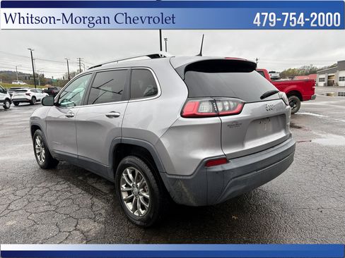 Used 2020 Jeep Cherokee Latitude Plus image 7