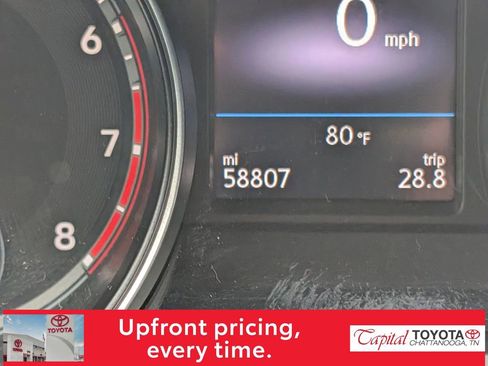 Used 2019 Volkswagen Atlas SE FWD image 22