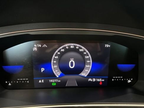 Used 2023 Volkswagen Tiguan SE AWD/4WD image 29
