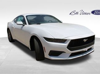 New 2025 Ford Mustang Coupe video 2