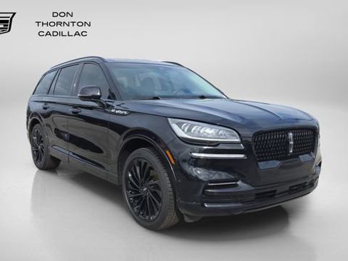 Used 2022 Lincoln Aviator Reserve w/ Equipment Group 201A AWD/4WD image 7