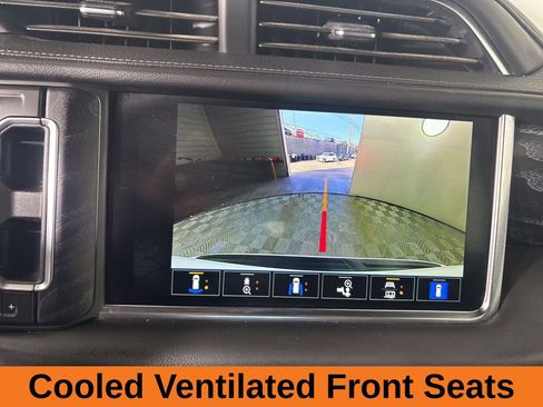 Used 2024 GMC Yukon Denali image 17