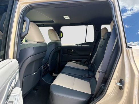 New 2026 Lexus GX 550 image 20