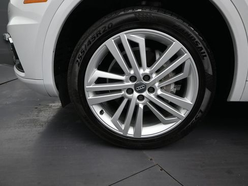 Used 2020 Audi Q5 2.0T Premium Plus AWD/4WD image 9