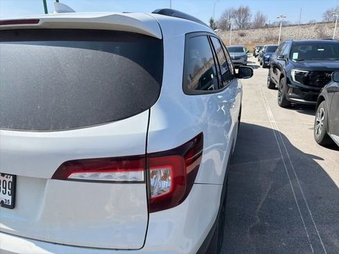 Used 2021 Honda Pilot Black Edition image 4