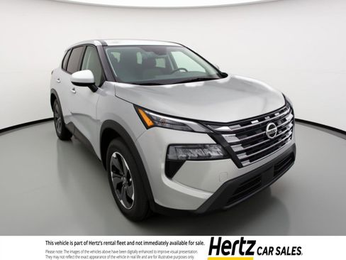 Used 2025 Nissan Rogue SV FWD image 1