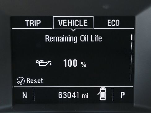 Used 2023 Chevrolet Malibu LT FWD image 28