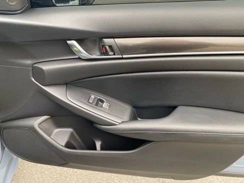 Used 2021 Honda Accord Sport image 31