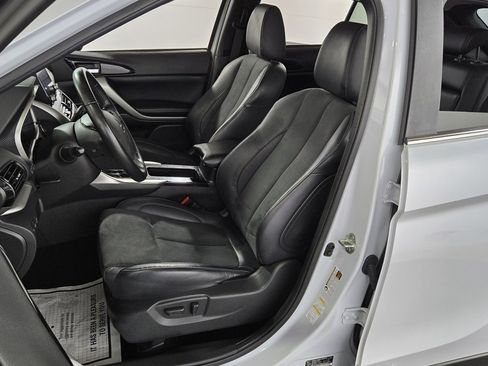 Used 2023 Mitsubishi Eclipse Cross SE image 25