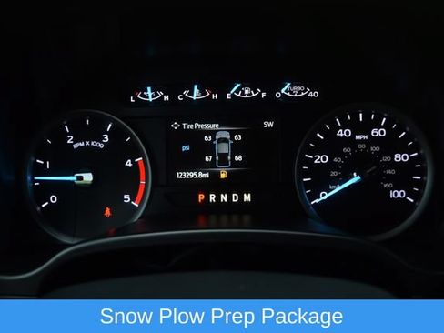 Used 2022 Ford F250 XLT w/ FX4 Off-Road Package AWD/4WD image 3