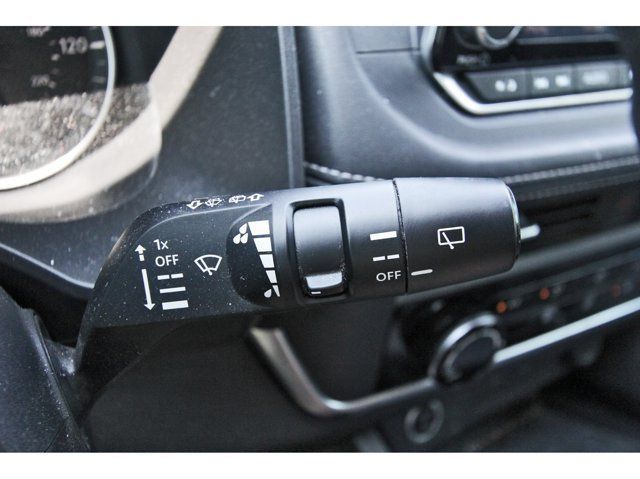 Used 2021 Nissan Rogue S FWD image 10