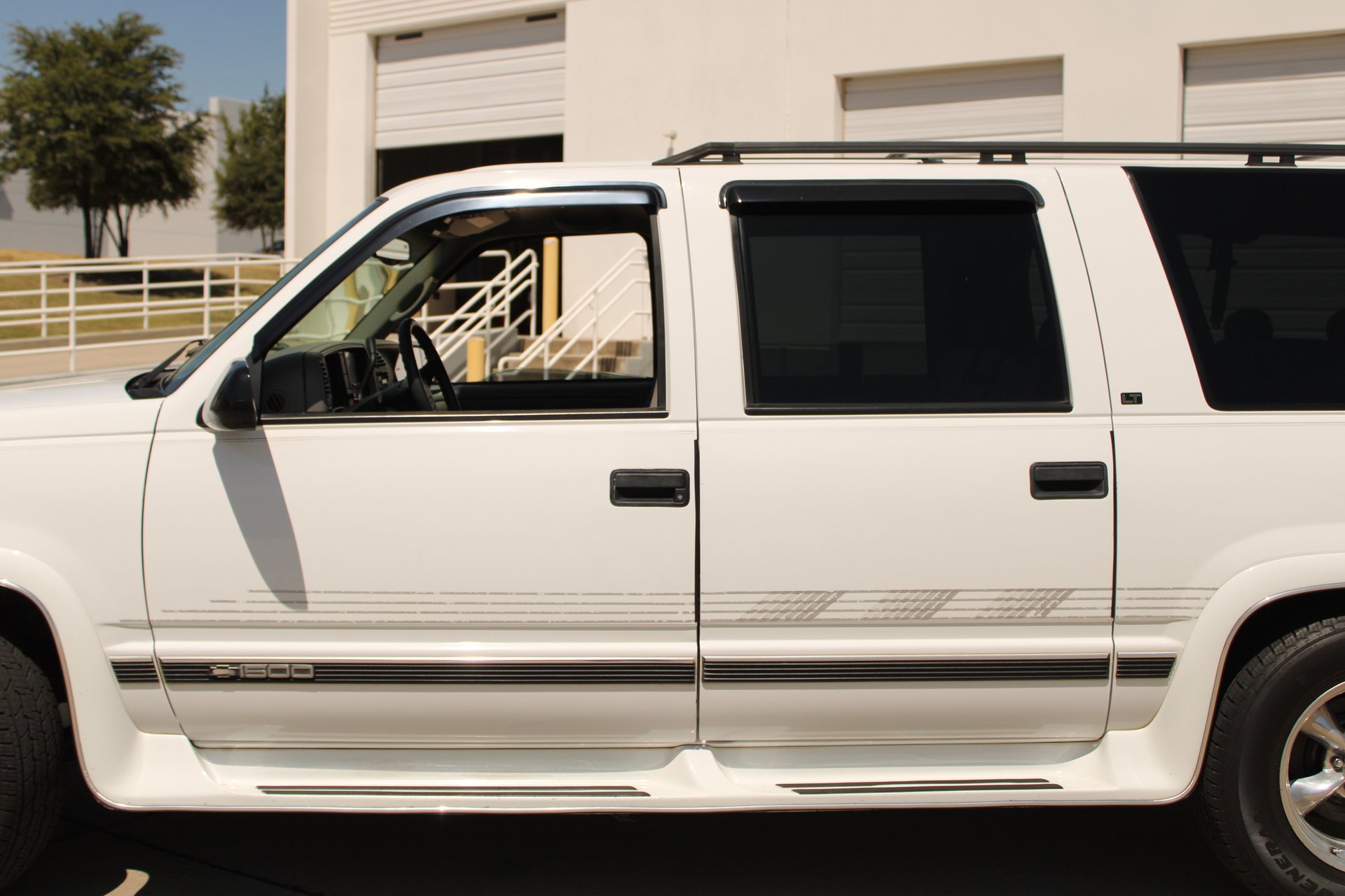 Used 1997 Chevrolet Suburban 2WD w/ Preferred Equipment Group 3 image 28