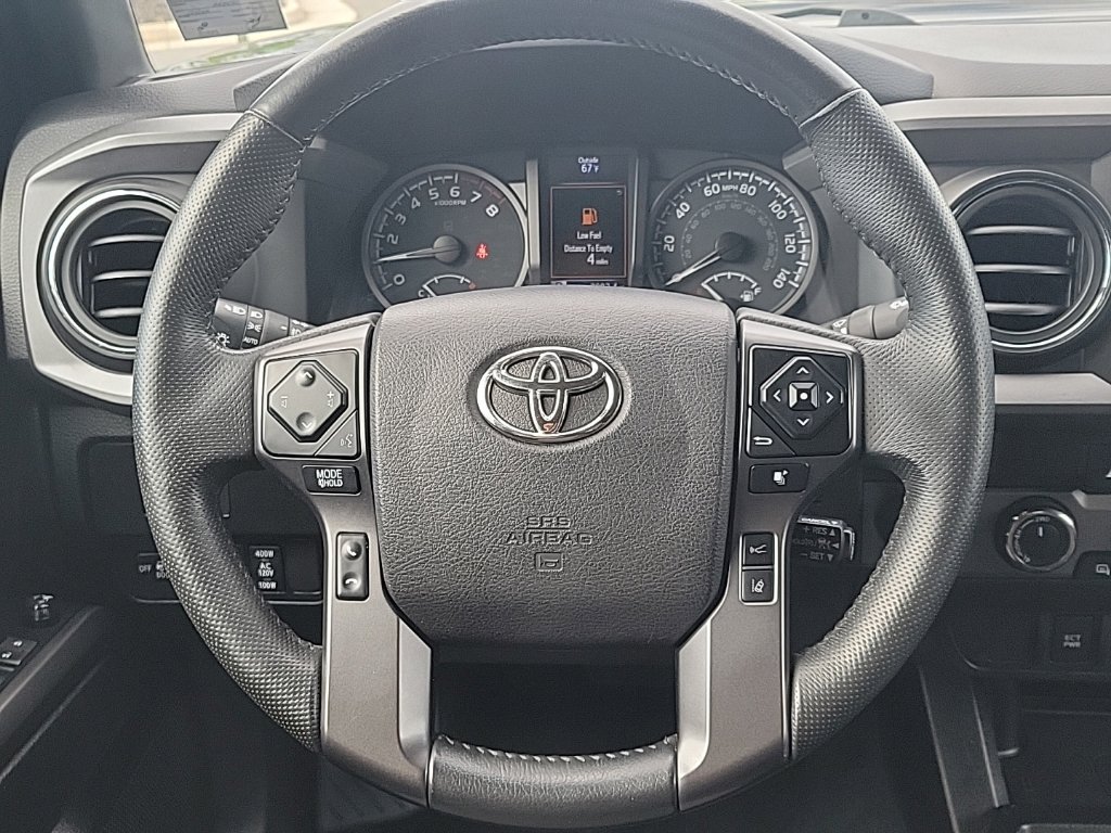 Used 2021 Toyota Tacoma TRD Off-Road AWD/4WD image 21