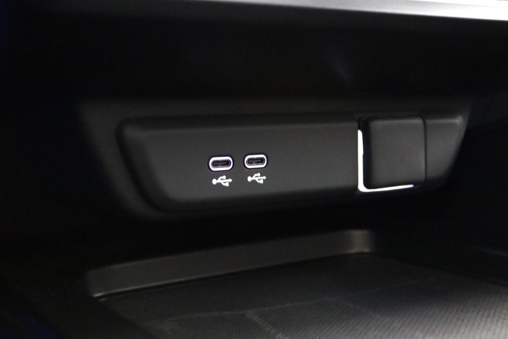 Certified 2024 Acura ZDX A-Spec AWD/4WD image 23