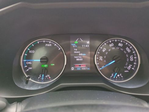 Used 2021 Toyota RAV4 XLE w/ Convenience Package image 27