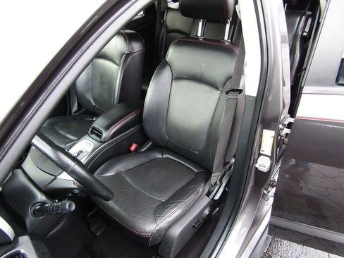 Used 2018 Dodge Journey GT w/ Driver Convenience Group image 32