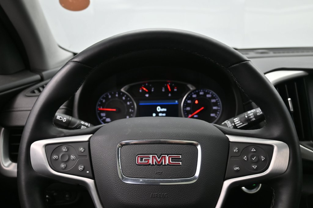 Used 2024 GMC Terrain SLT w/ Elevation Edition AWD/4WD image 12