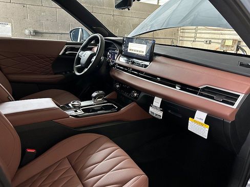 New 2026 Mitsubishi Outlander SEL image 23