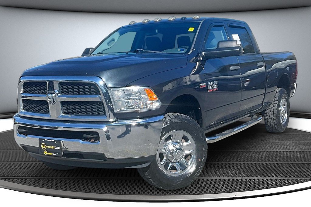 Used 2014 RAM 2500 Tradesman w/ Chrome Appearance Group AWD/4WD image 3