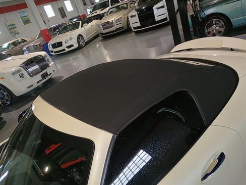 Used 2018 Mercedes-Benz AMG GT Roadster image 48