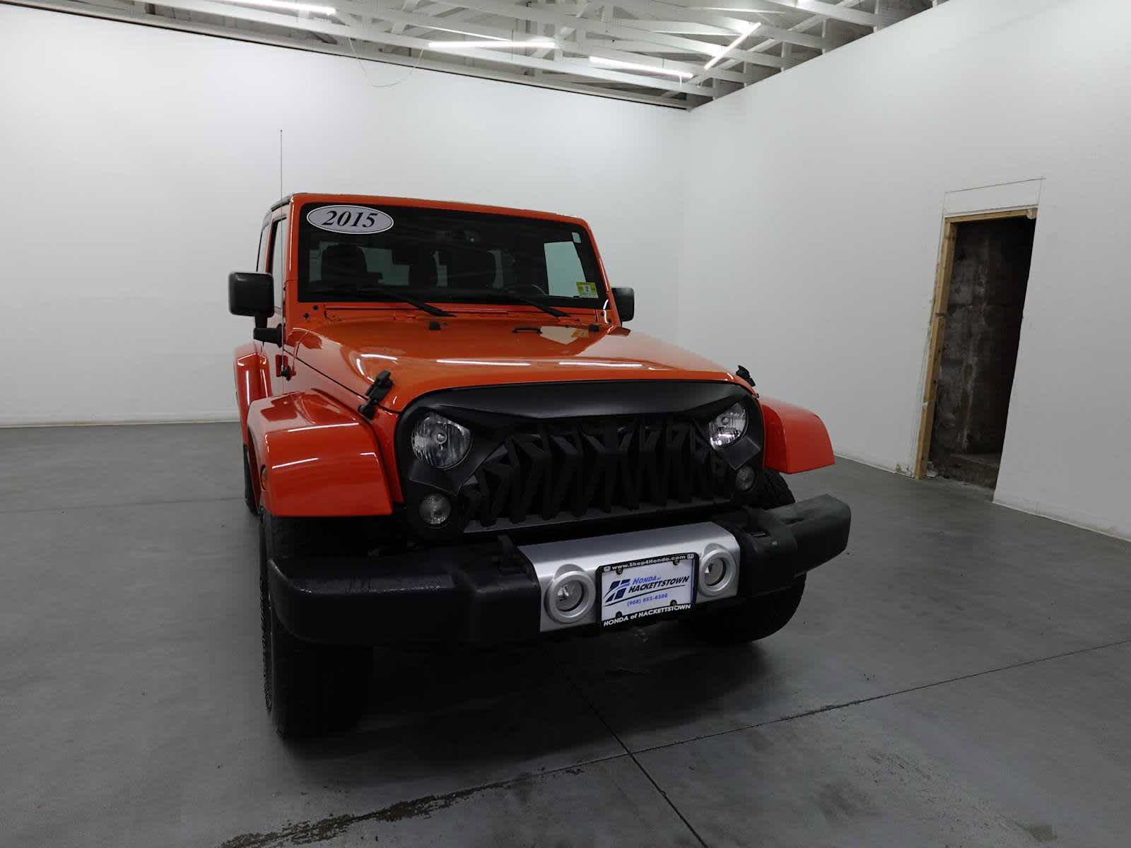 Used 2015 Jeep Wrangler Sahara w/ Dual Top Group AWD/4WD image 3