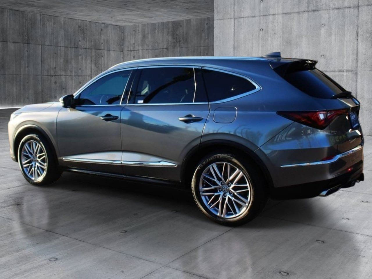 Used 2023 Acura MDX w/ Advance Package AWD/4WD image 32
