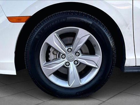 Used 2018 Honda Odyssey EX-L image 9