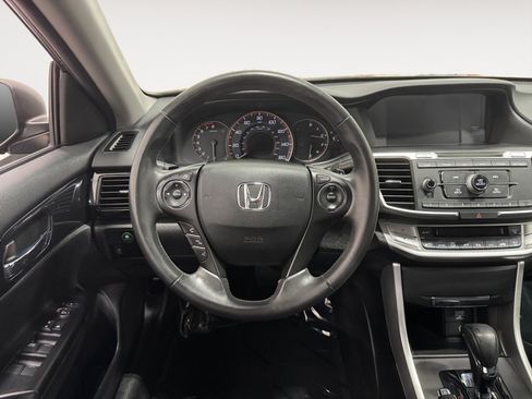 Used 2015 Honda Accord Sport image 14