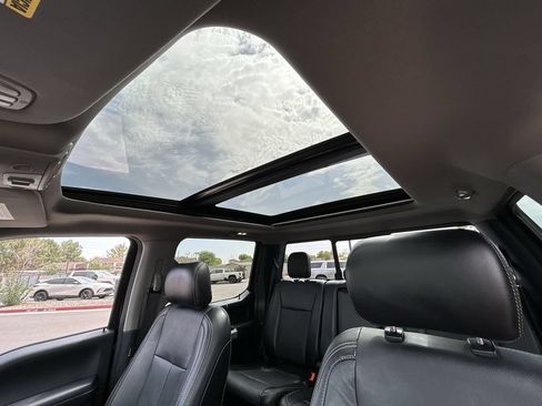 Used 2020 Ford F250 Lariat w/ Lariat Ultimate Package AWD/4WD image 19
