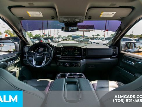 Used 2024 GMC Sierra 1500 SLT image 21