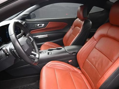Used 2024 Ford Mustang GT Premium RWD image 13