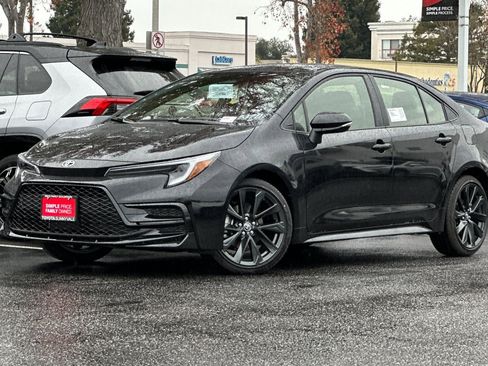 New 2026 Toyota Corolla XSE image 2