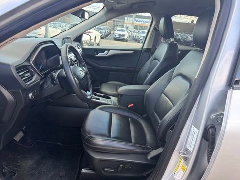 Used 2020 Ford Escape SEL image 12