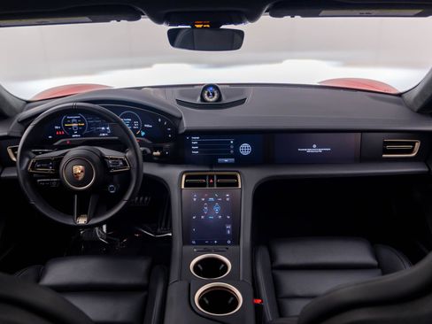 Certified 2023 Porsche Taycan GTS AWD/4WD image 11