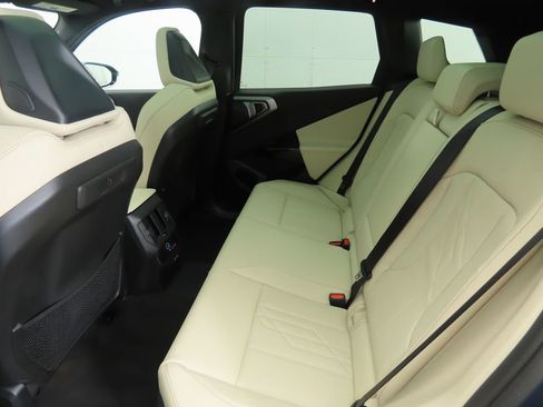 New 2026 BMW X3 xDrive30 w/ Convenience Package image 22