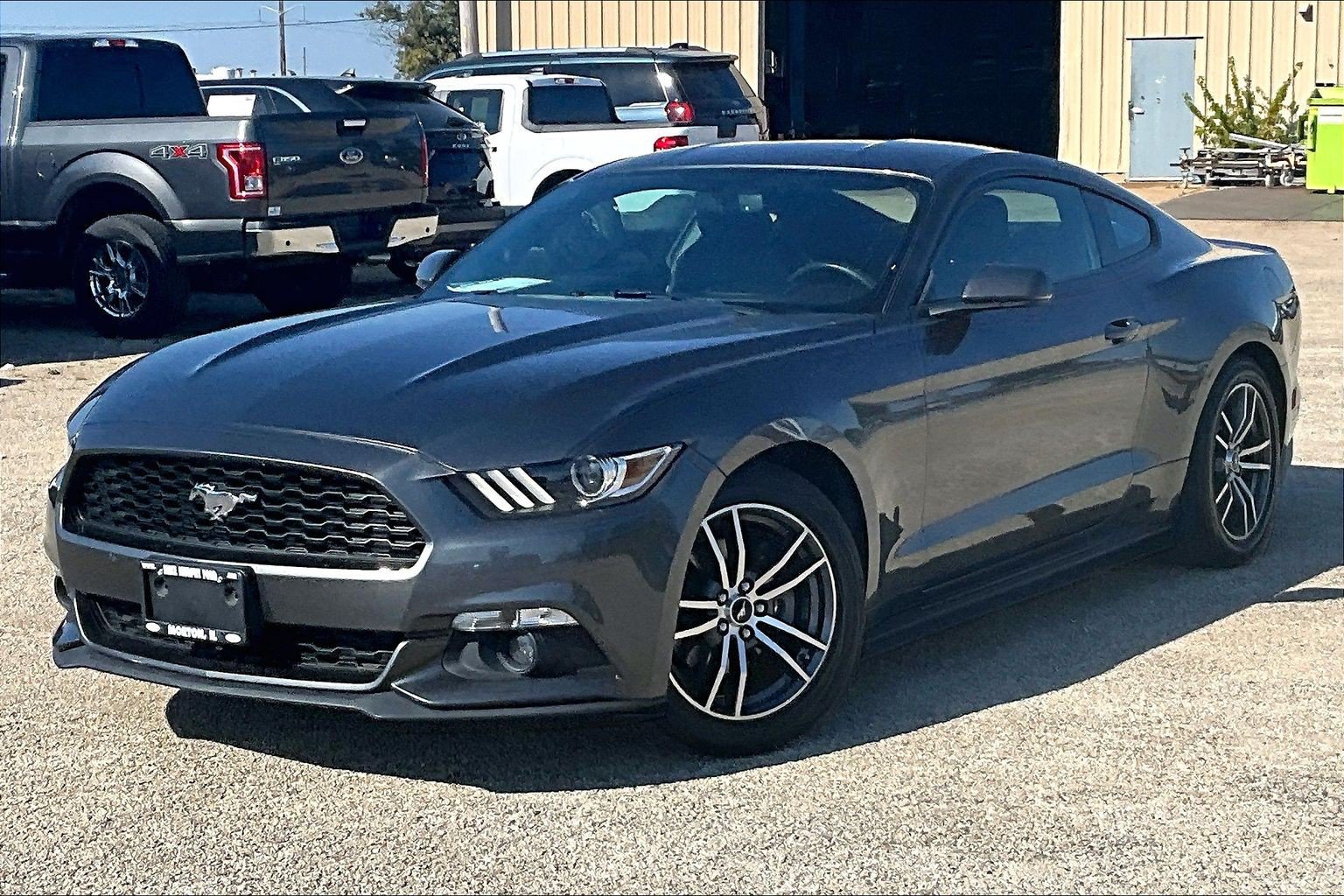 Used 2015 Ford Mustang Premium RWD image 7