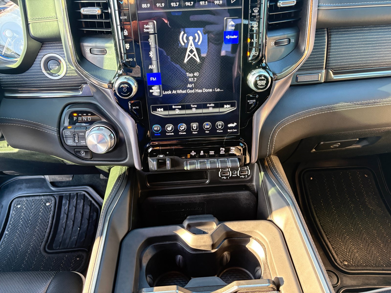 Certified 2020 RAM 1500 Limited w/ Black Appearance Package AWD/4WD image 18