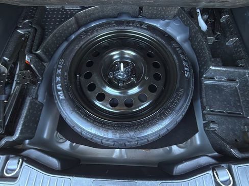 Used 2023 Ford Escape Active w/ Cold Weather Package image 16