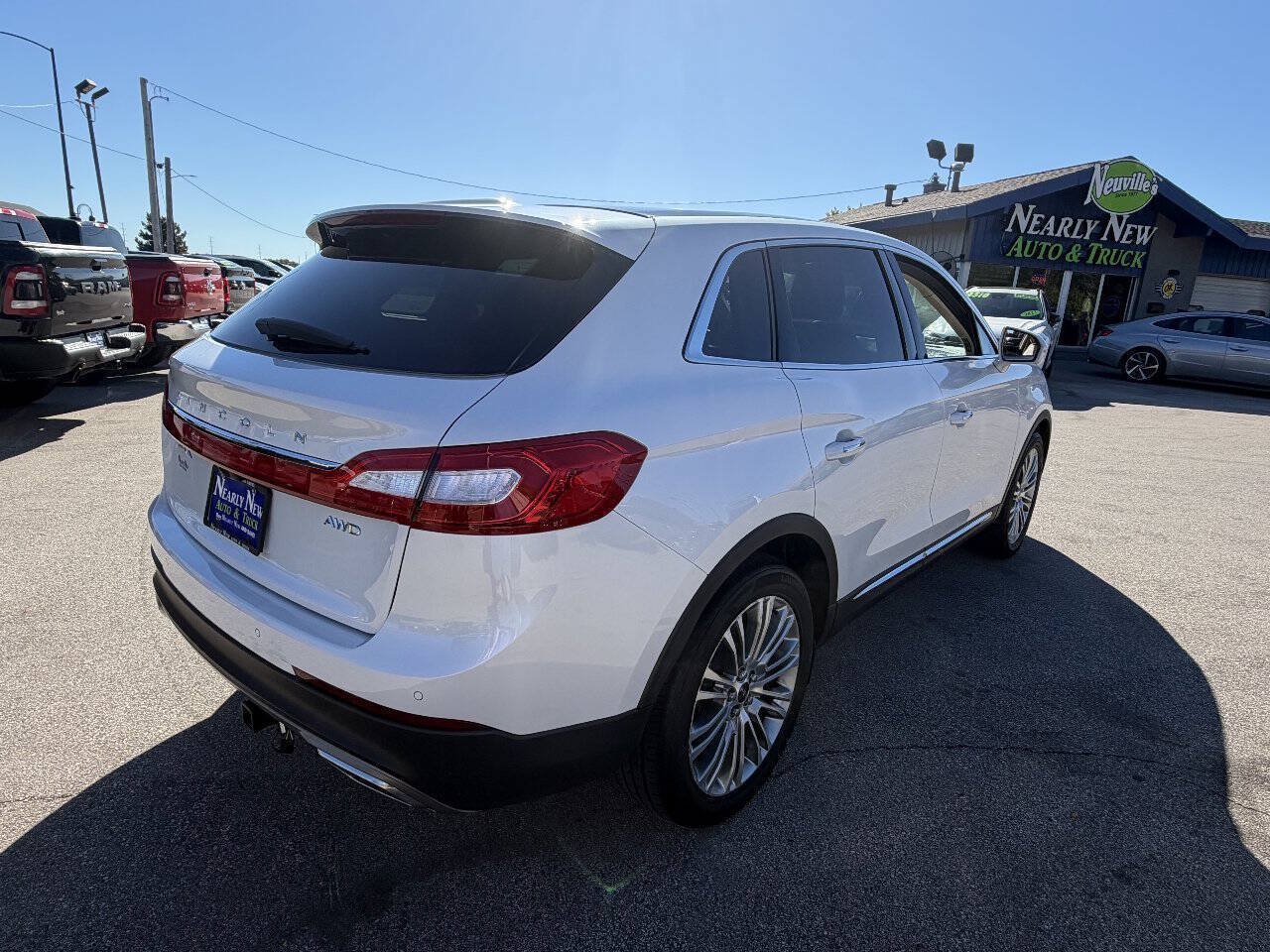 Used 2018 Lincoln MKX Reserve w/ Driver Assistance Package AWD/4WD image 7