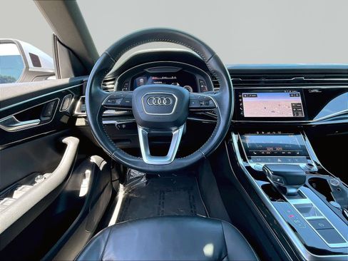 Used 2019 Audi Q8 Premium w/ Convenience Package AWD/4WD image 8