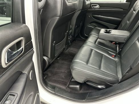 Used 2017 Jeep Grand Cherokee Summit image 23