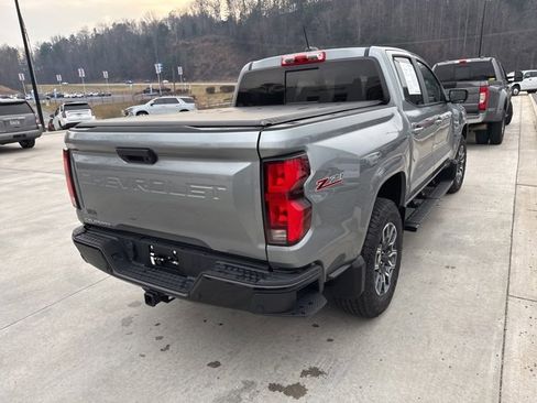 Used 2024 Chevrolet Colorado Z71 w/ Z71 Convenience Package 2 image 7