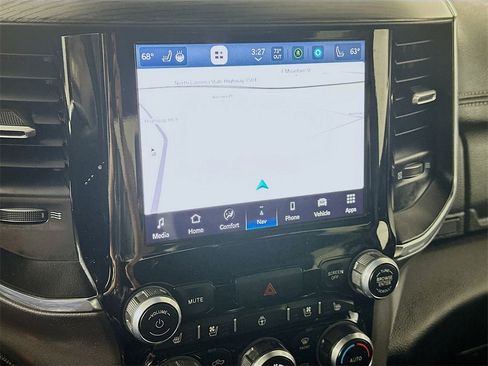 Used 2024 RAM 1500 Laramie image 19